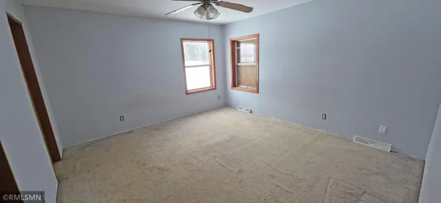 $214,900 | 1734 Dill Street, Ogilvie, MN 56358