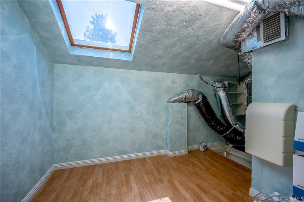 4140 Workman Road, Unit 18 Whittier, CA 90601 - Photo 28 of 35 a view of a hallway with stairs