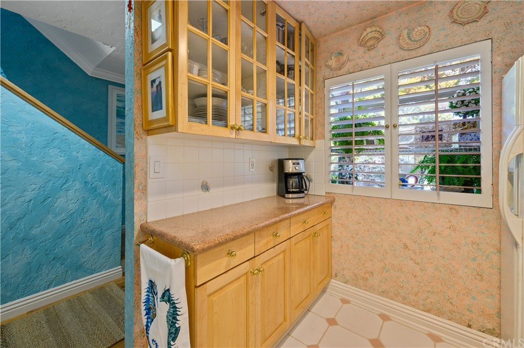 4140 Workman Road, Unit 18 Whittier, CA 90601 - Photo 4 of 35 a kitchen with a sink and a window