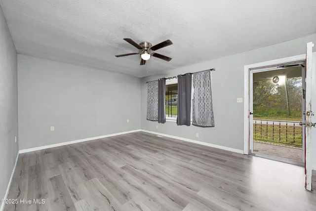 $180,000 | 101 Trent Street, Trenton, NC 28585