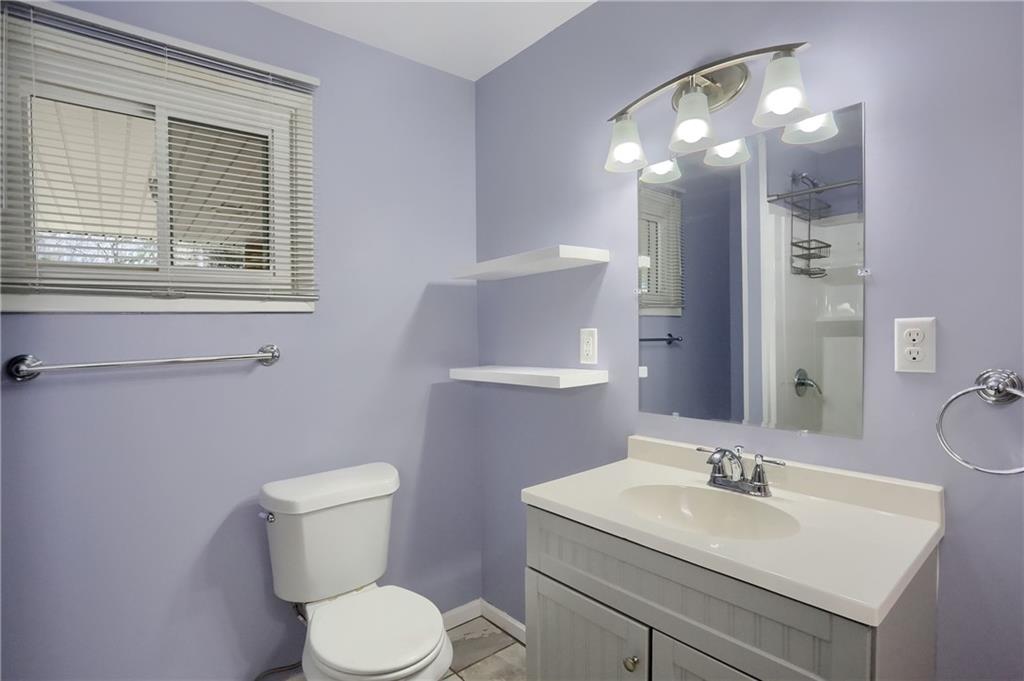 138 Crissinger Road Greensburg, PA 15601 - Photo 17 of 28 a bathroom with a toilet sink and mirror