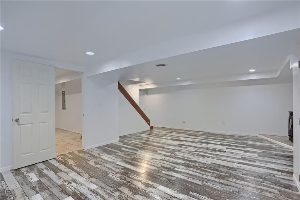 138 Crissinger Road Greensburg, PA 15601 - Photo 20 of 28 a view of an empty room