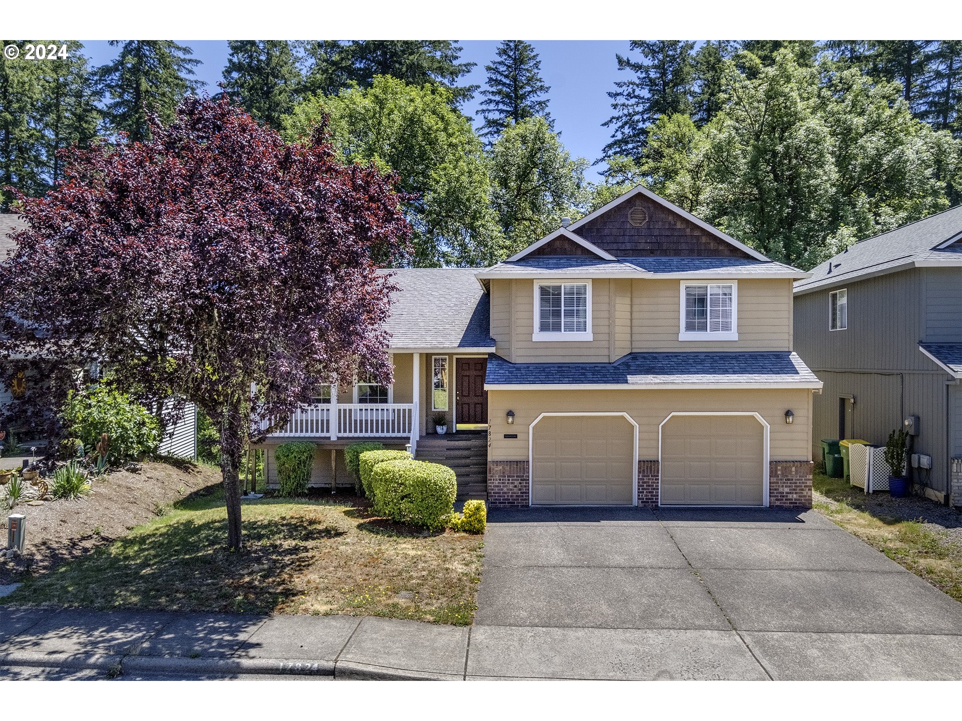 17824 Southwest Bryan Way Beaverton, OR 97007 - Photo 1 of 28 Gallery Image 1