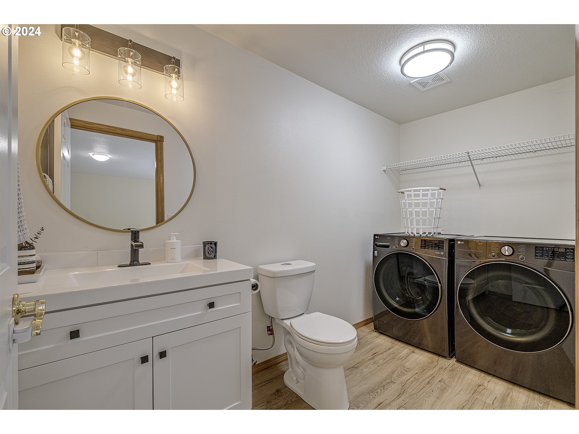 17824 Southwest Bryan Way Beaverton, OR 97007 - Photo 24 of 28 Gallery Image 24