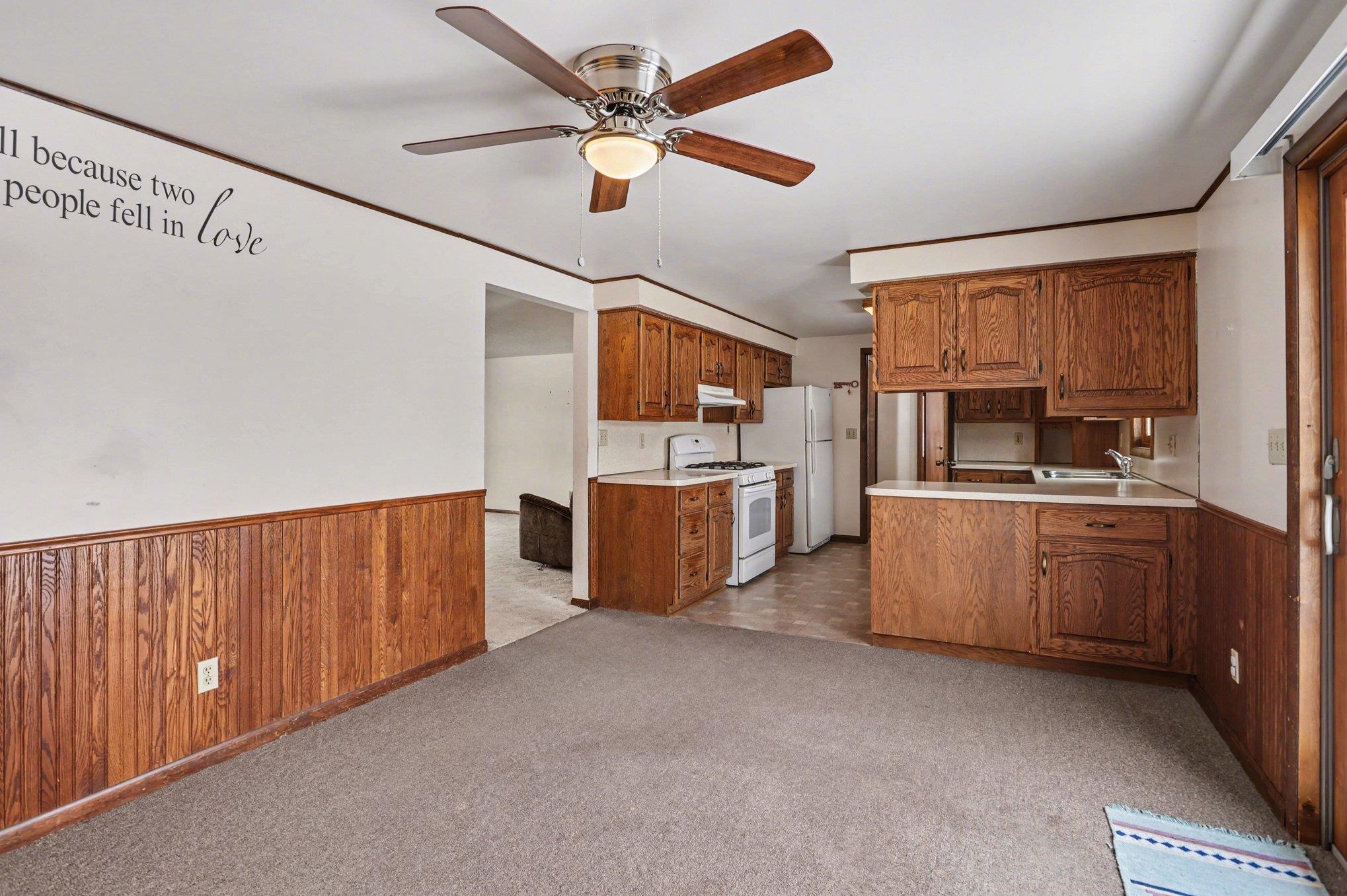 780 South Mackinaw Road Kawkawlin, MI 48631 - Photo 7 of 28