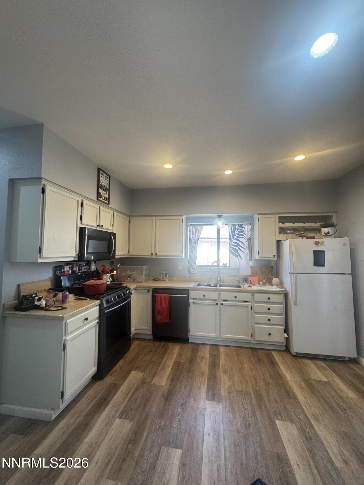 635 Churchill Street Fallon, NV 89406 - Photo 9 of 21 IMG_3073