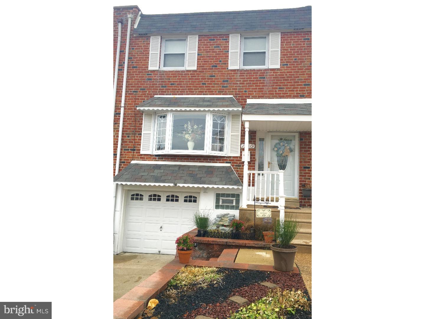 12819 Medford Road Philadelphia, PA 19154 - Photo 1 of 17 Exterior Front