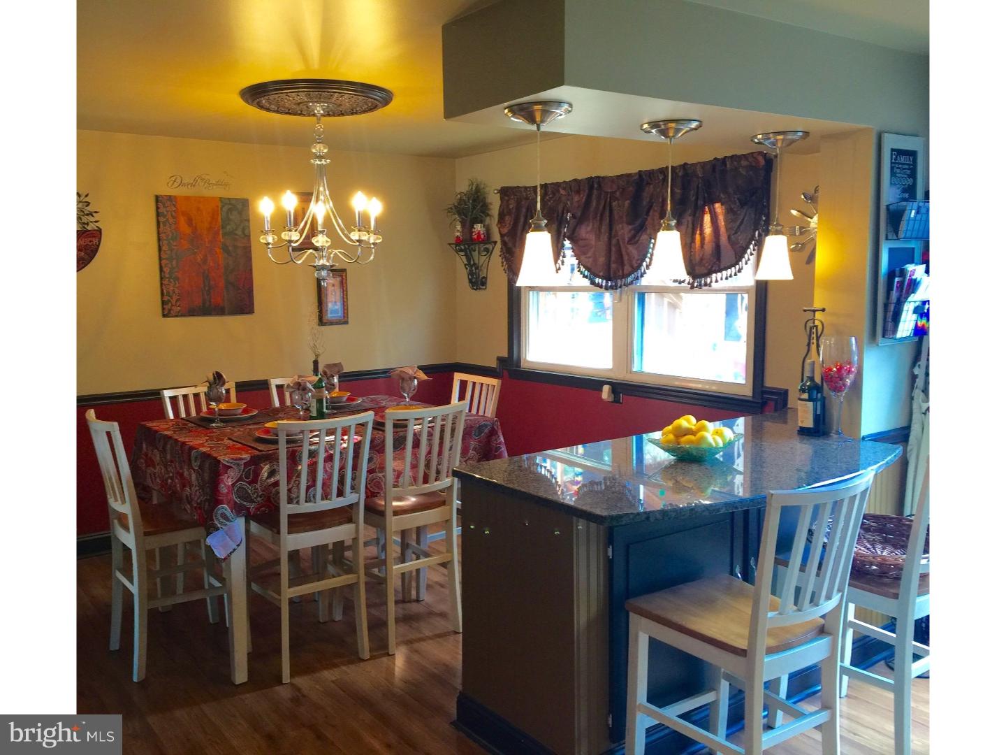 12819 Medford Road Philadelphia, PA 19154 - Photo 4 of 17