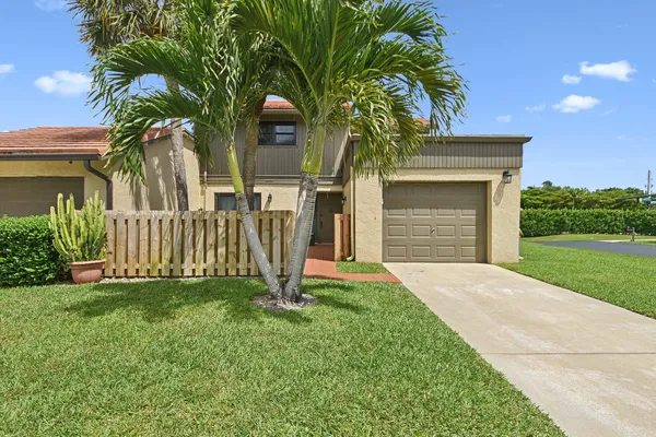 $2,650 | 11063 Oakdale Road, Boynton Beach, FL 33437