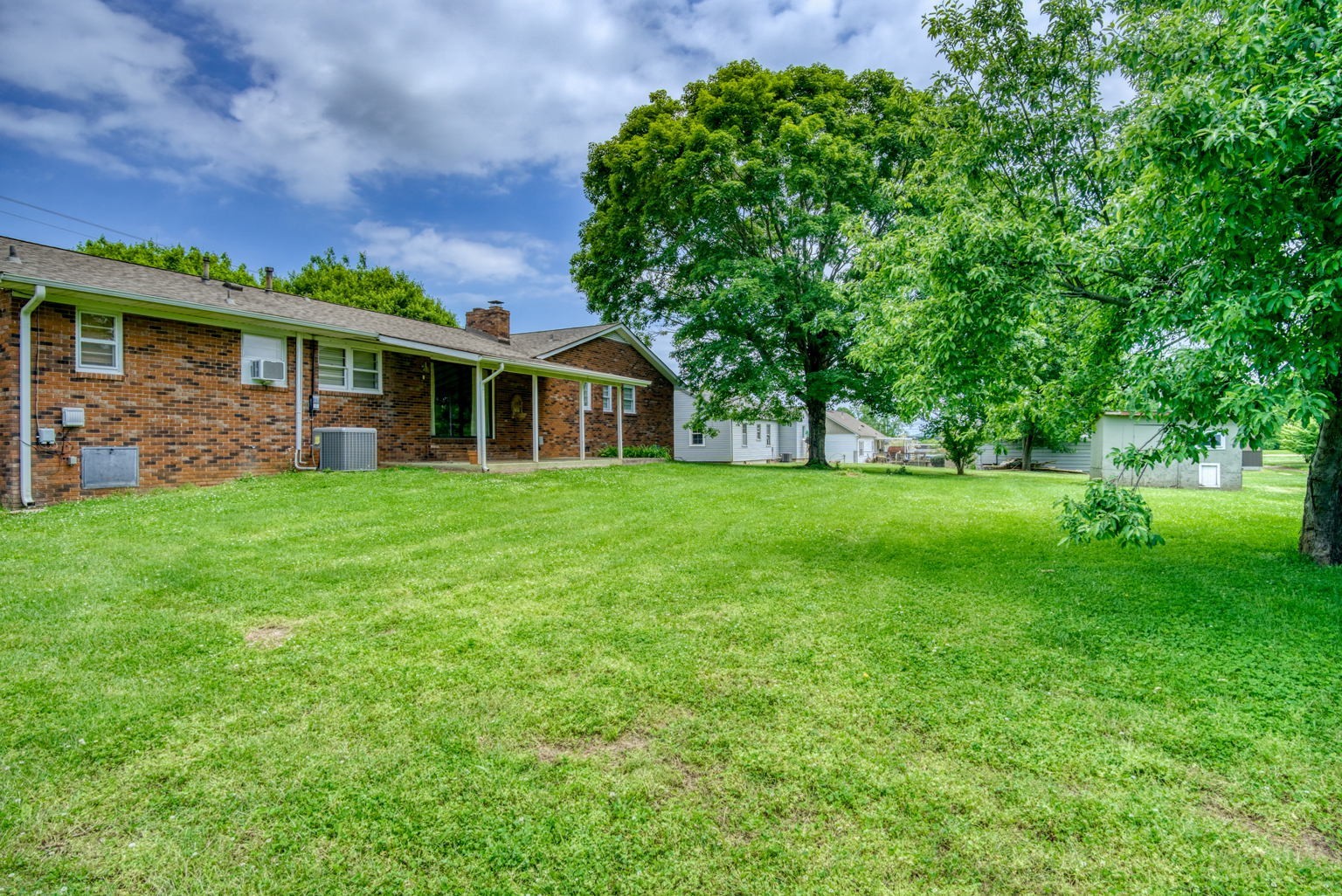 617 North Spring Street Sparta, TN 38583 - Photo 9 of 42 Gallery Image 9