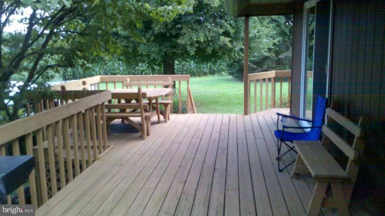 188 Ragan Road Conowingo, MD 21918 - Photo 17 of 22 Deck