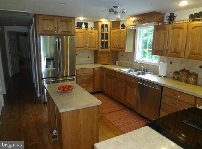 188 Ragan Road Conowingo, MD 21918 - Photo 6 of 22 Kitchen