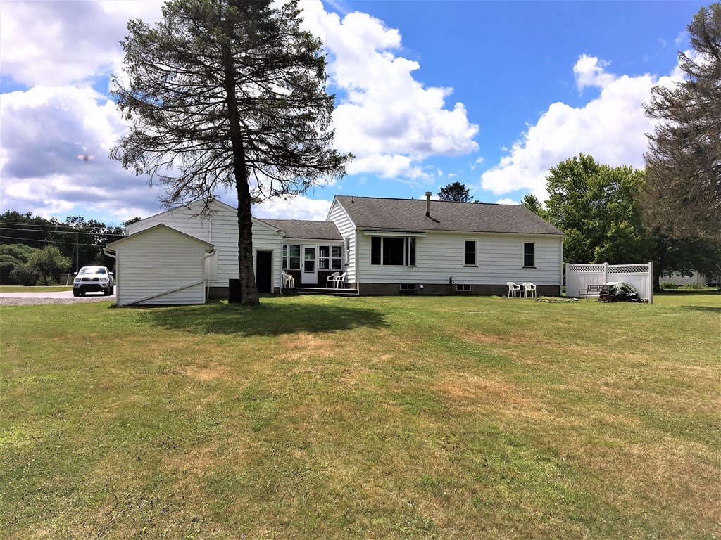 851 Mercer Road Franklin, PA 16323 - Photo 3 of 27 Gallery Image 3