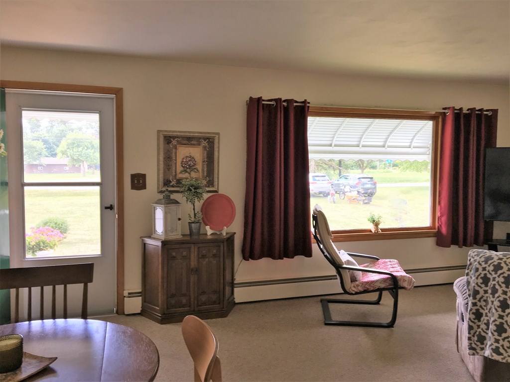 851 Mercer Road Franklin, PA 16323 - Photo 10 of 27 Gallery Image 10
