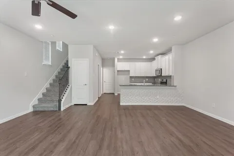 $375,000 | 1274 Alamo Drive, Lewisville, TX 75077