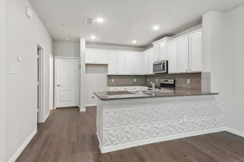 $375,000 | 1274 Alamo Drive, Lewisville, TX 75077