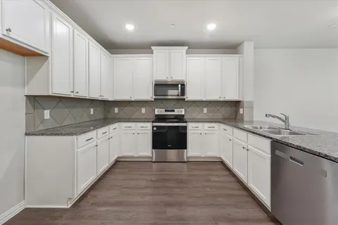 $375,000 | 1274 Alamo Drive, Lewisville, TX 75077