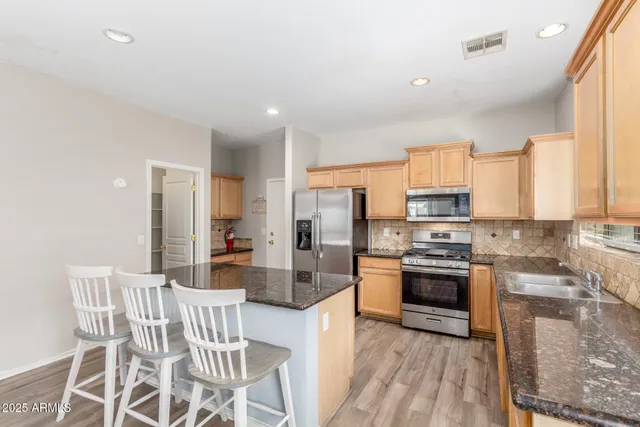 $399,900 | 46077 West Dirk Street, Maricopa, AZ 85139