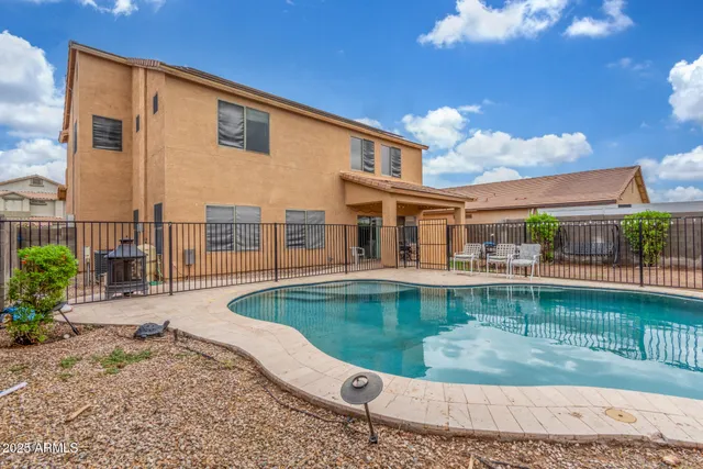 $399,900 | 46077 West Dirk Street, Maricopa, AZ 85139