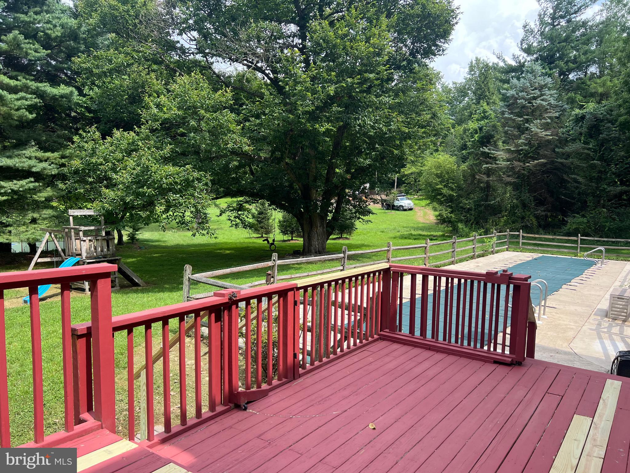 444 Valleybrook Road Media, PA 19063 - Photo 3 of 3 Exterior Back/Deck