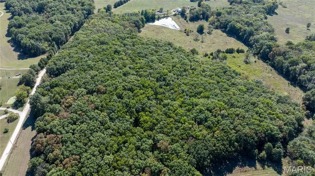 $200,000 | 0 16 /- Acres Tract7 Cr, Williamsburg, MO 63388