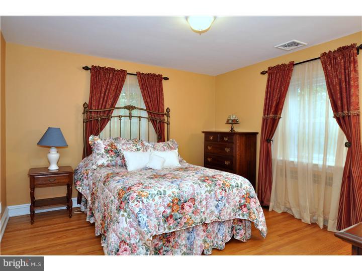 110 Harrogate Road Wynnewood, PA 19096 - Photo 23 of 24 Bedroom 2