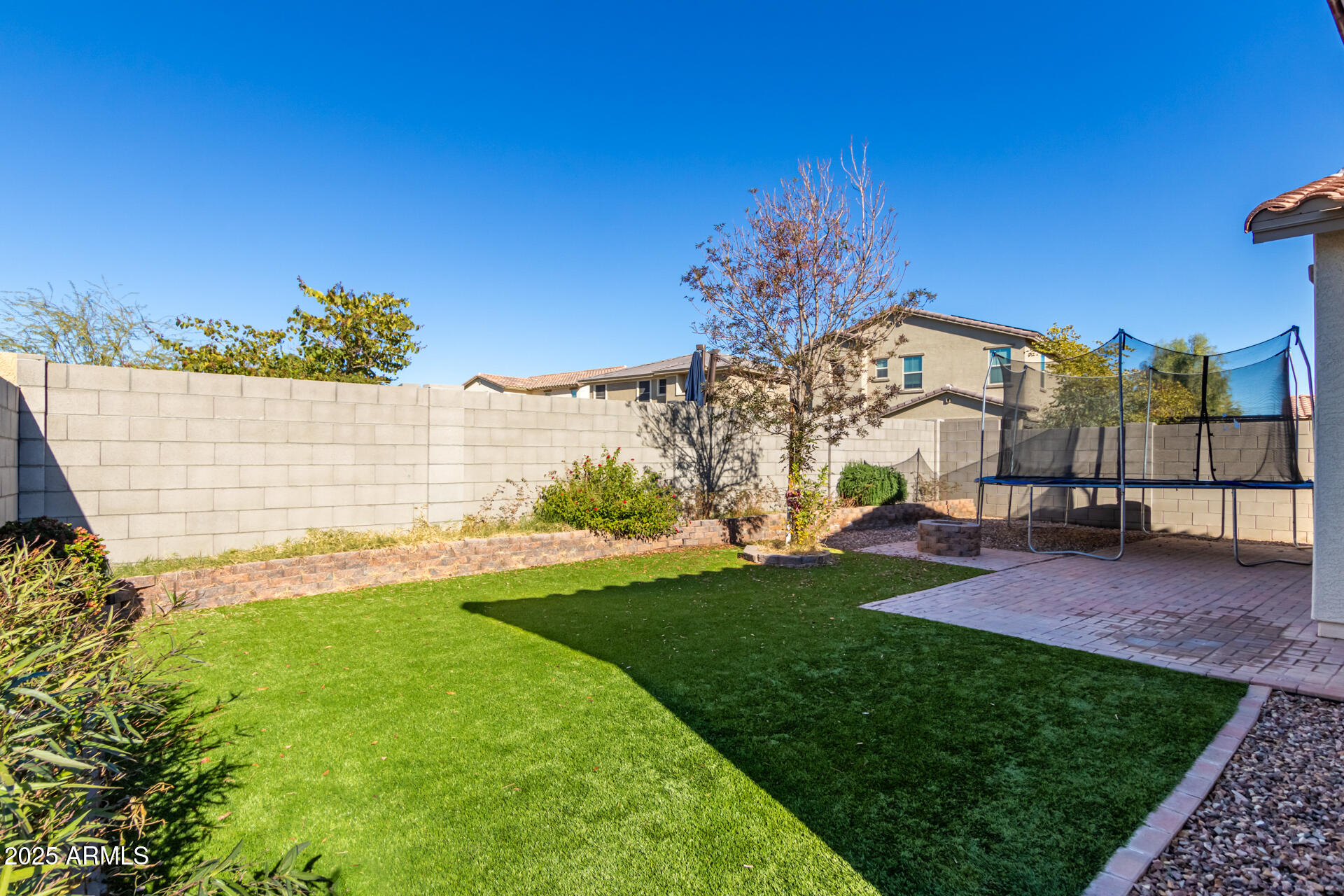 11554 West Lone Tree Trail Peoria, AZ 85383 - Photo 28 of 50 40 - Lone Tree