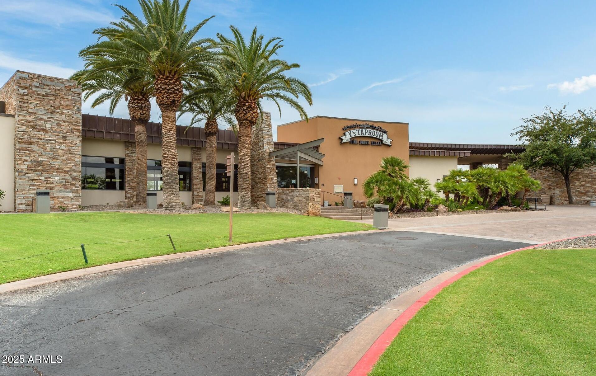 11554 West Lone Tree Trail Peoria, AZ 85383 - Photo 48 of 50 Vistancia Vs Taproom