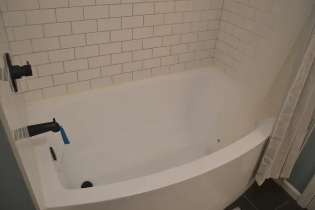 $169,900 | 235 Oak Street, Battle Creek, MI 49037