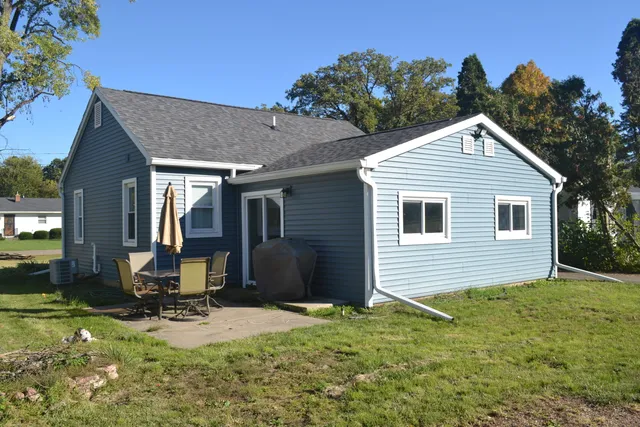 $169,900 | 235 Oak Street, Battle Creek, MI 49037