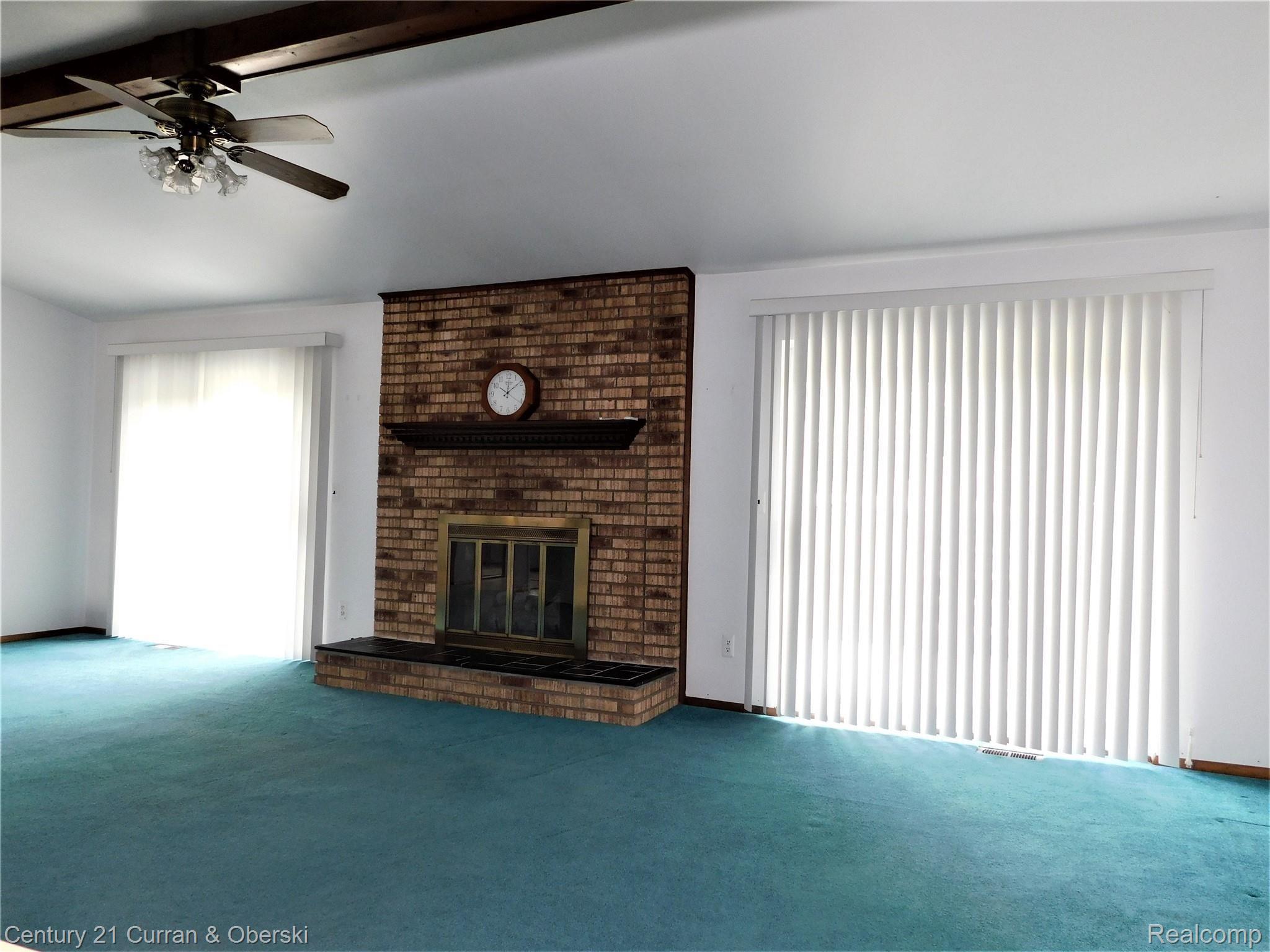 2112 Warrington Road Rochester, MI 48307 - Photo 11 of 25 DSCN0784.JPG