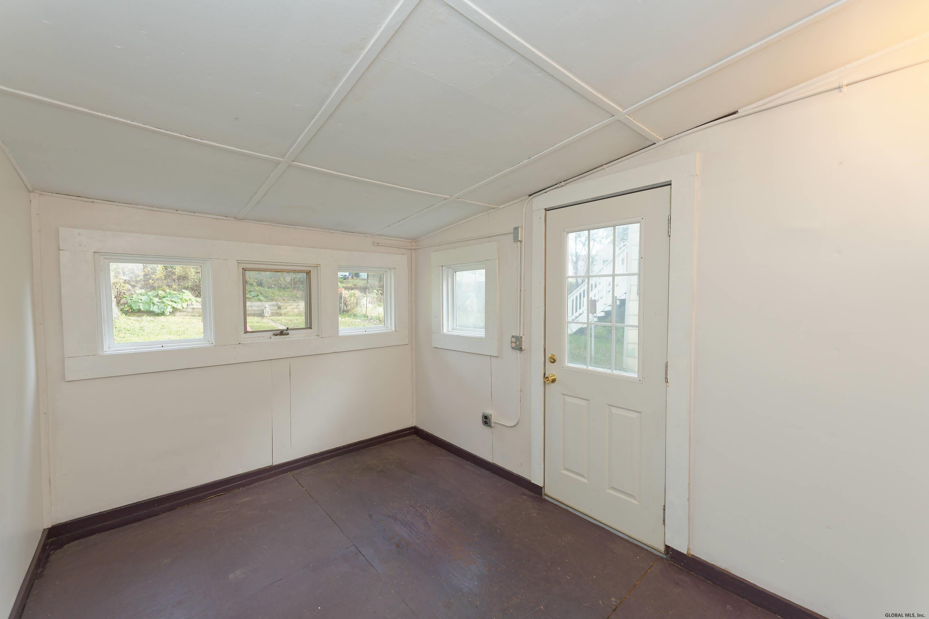 1220 1st Street Rensselaer, NY 12144 - Photo 23 of 47 Photo 23
