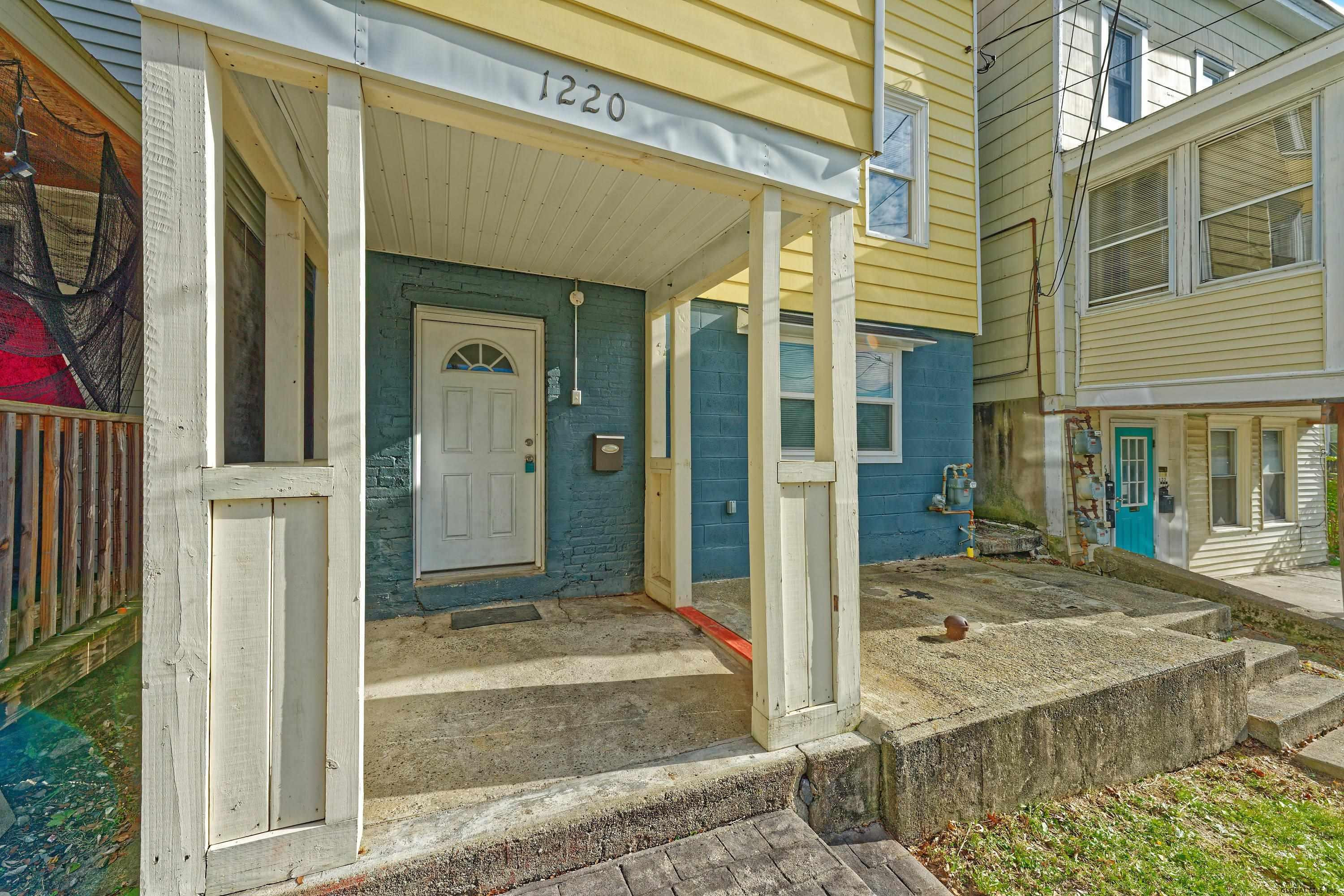 1220 1st Street Rensselaer, NY 12144 - Photo 4 of 47 Photo 4