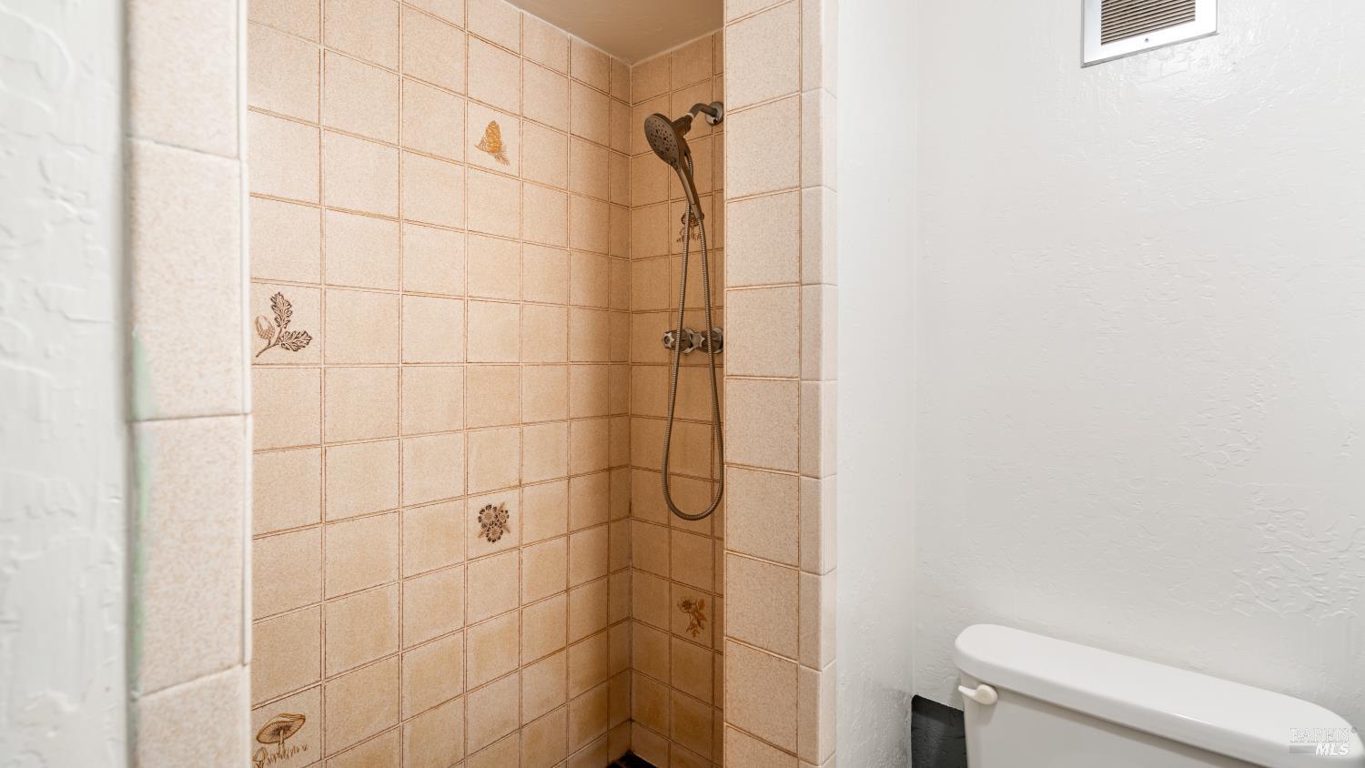 9901 Occidental Road Sebastopol, CA 95472 - Photo 20 of 55