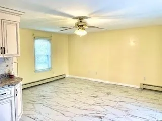 $2,300 | 260 South Street, Unit B, Plainville, MA 02762