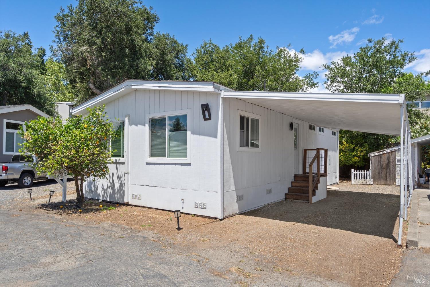 541 Mason Street, Unit 8 Healdsburg, CA 95448 - Photo 1 of 16