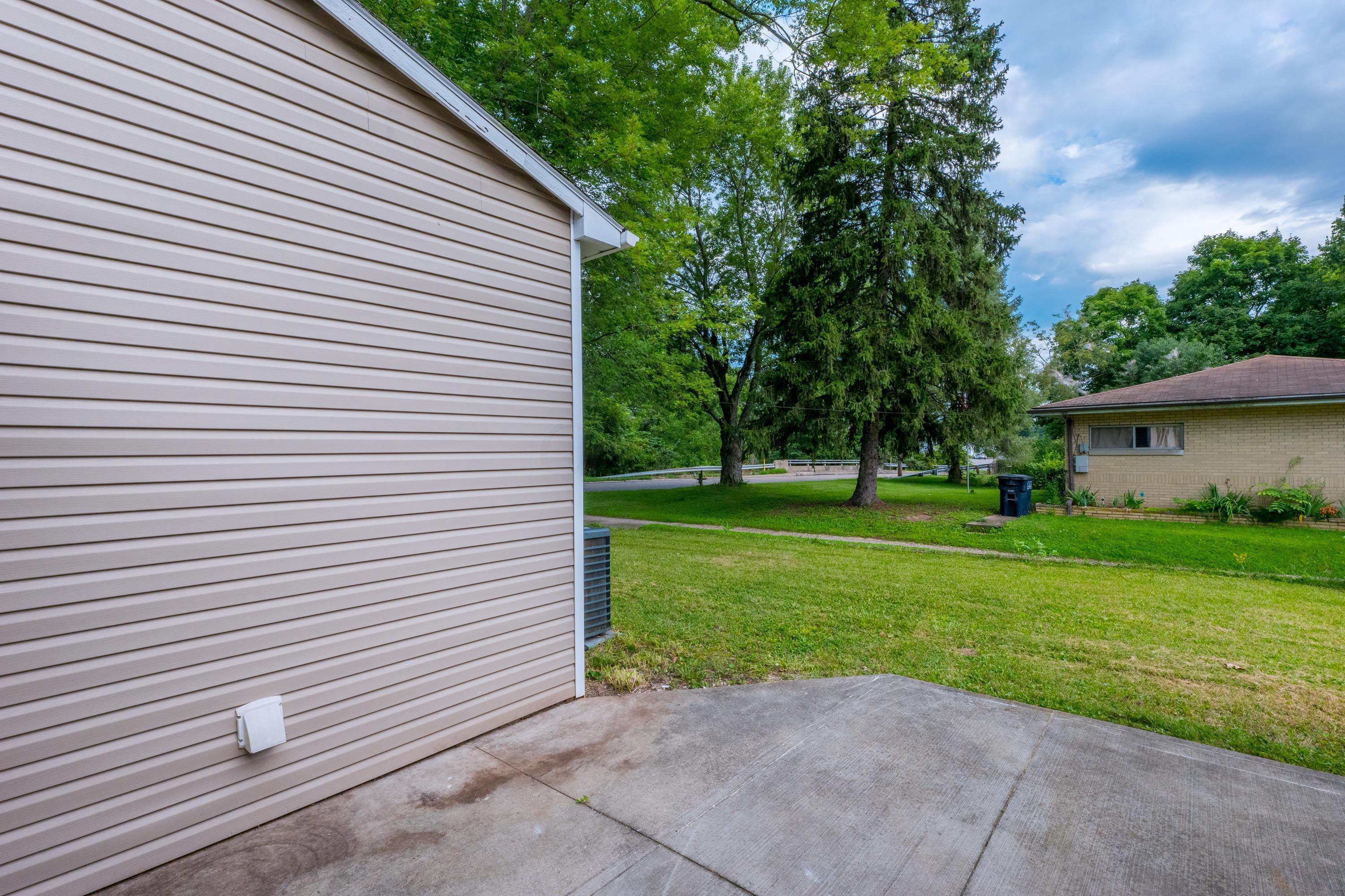 354 Boving Road Lancaster, OH 43130 - Photo 35 of 40