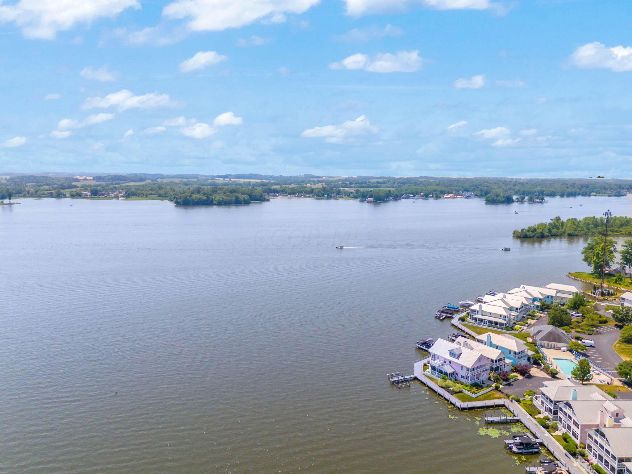 4401 Hunts Landing Road, Unit 404 Hebron, OH 43025 - Photo 52 of 56 53-web-or-mls-DJI_20240617124538_0489_D