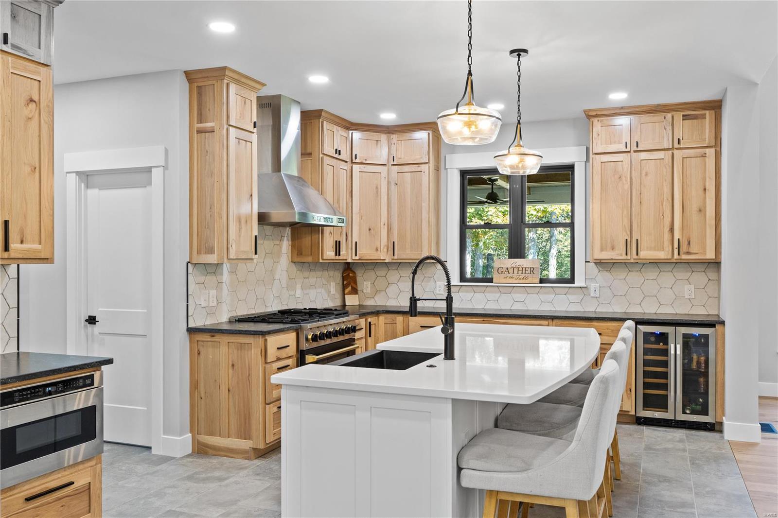 4247 Benne Road Defiance, MO 63341 - Photo 7 of 90 Gallery Image 7