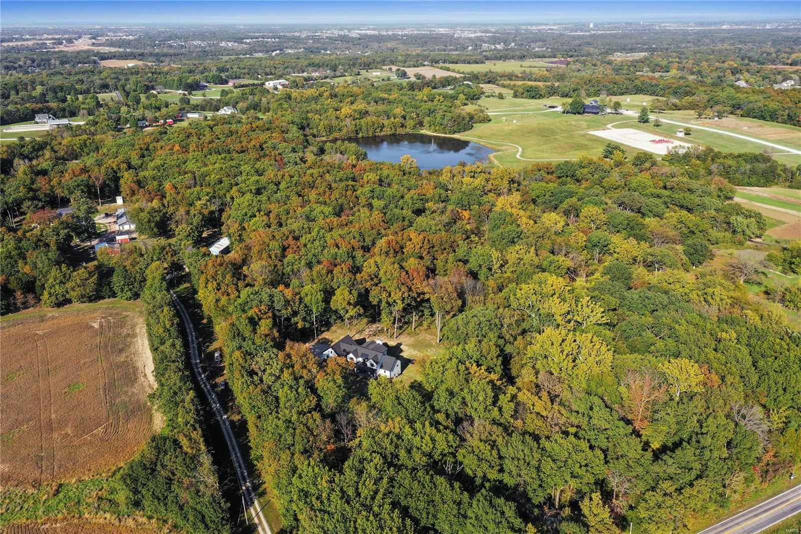 4247 Benne Road Defiance, MO 63341 - Photo 84 of 90 Gallery Image 84