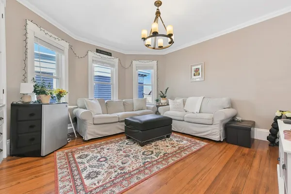 $3,750 | 257 East Cottage Street, Unit 3, Boston, MA 02125