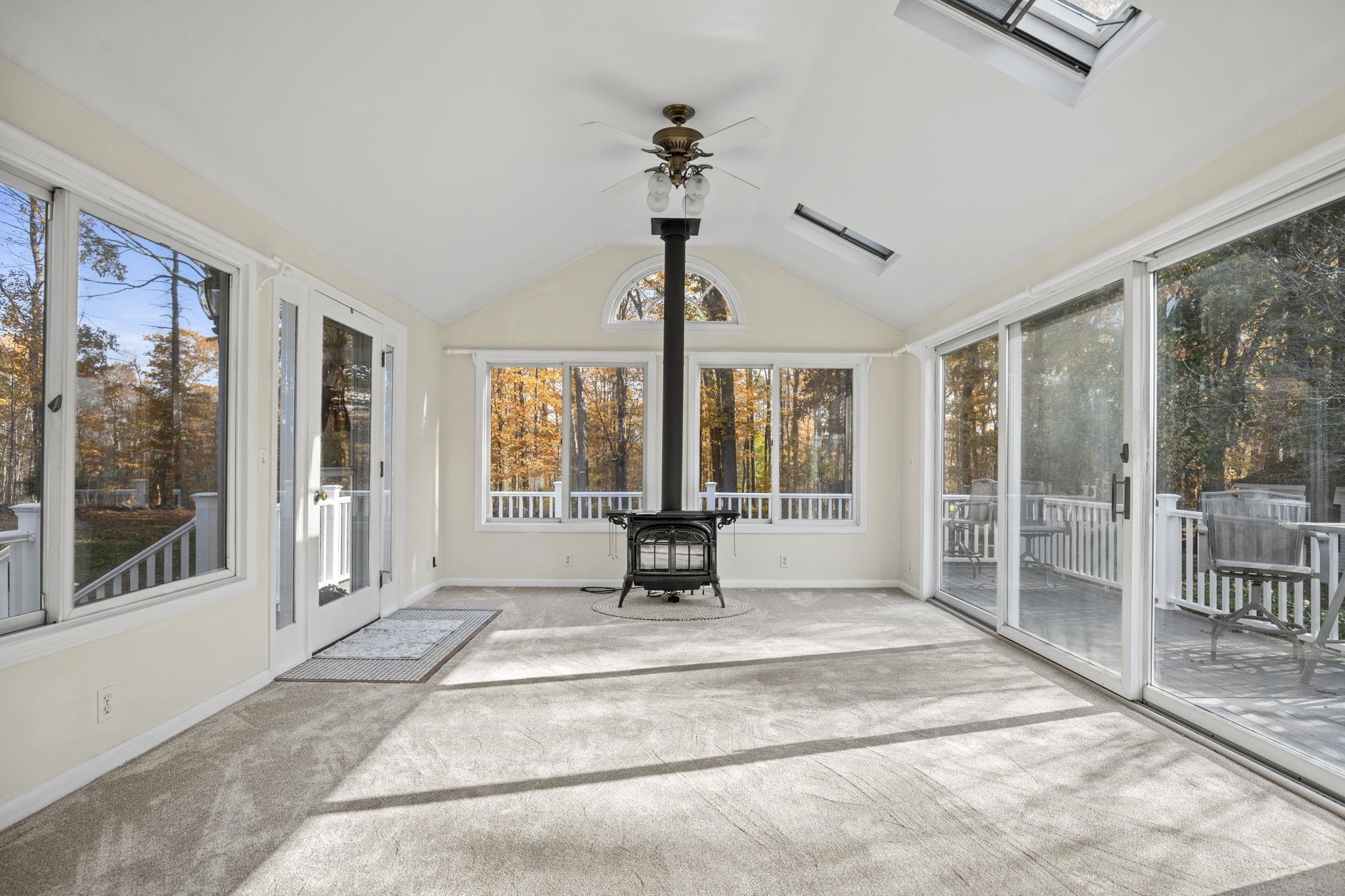 39 Weare Road Hampton Falls, NH 03844 - Photo 11 of 38