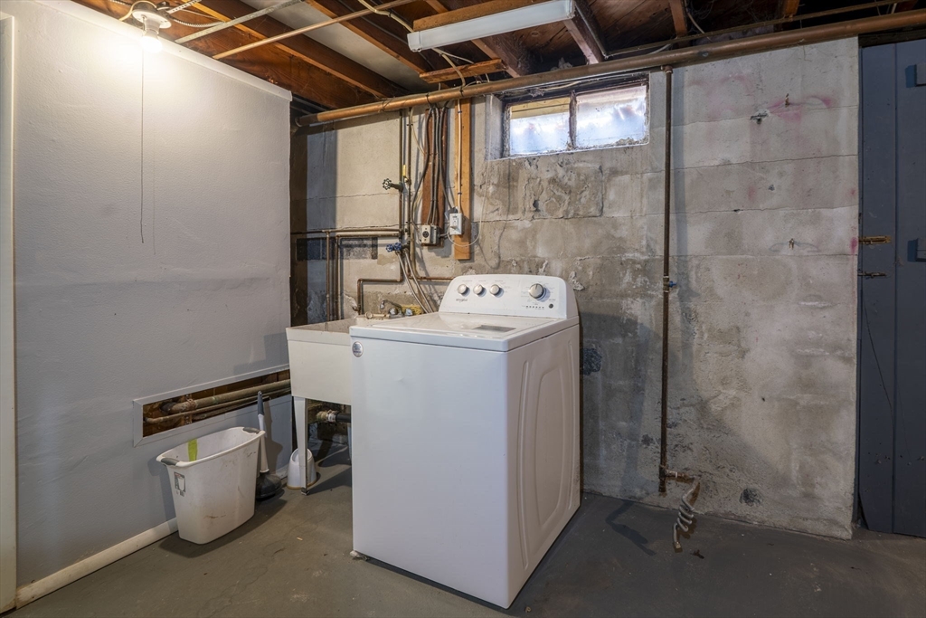 192 Birchland Avenue Springfield, MA 01119 - Photo 32 of 32