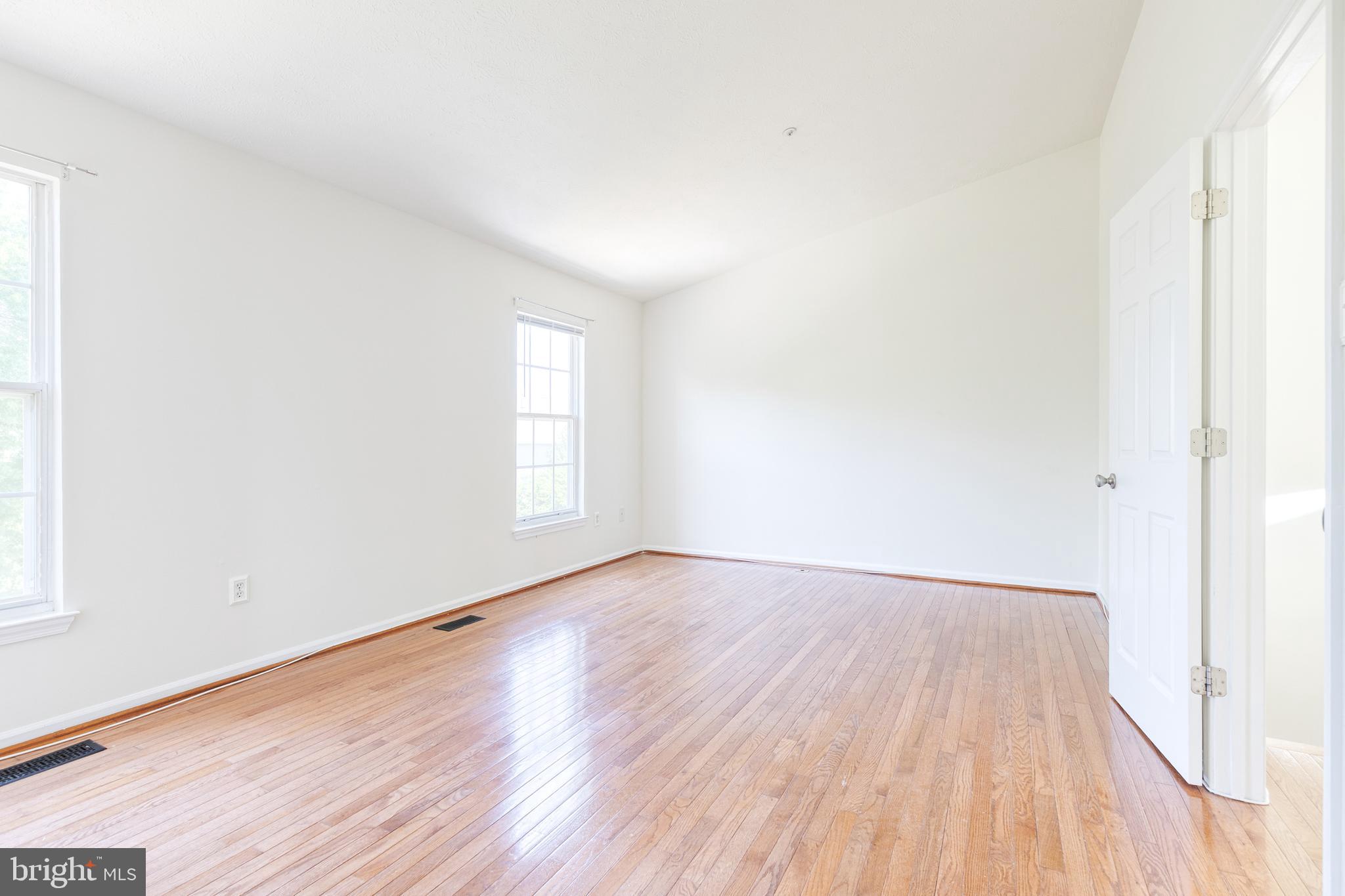 6 Sandview Court Baltimore, MD 21209 - Photo 15 of 24
