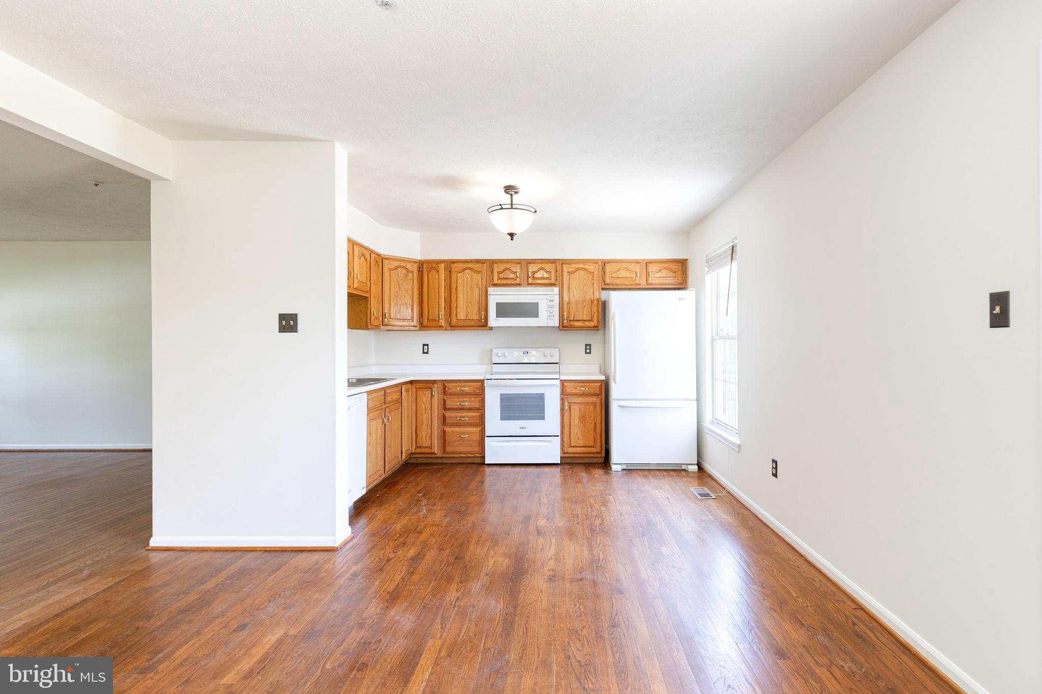 6 Sandview Court Baltimore, MD 21209 - Photo 9 of 24