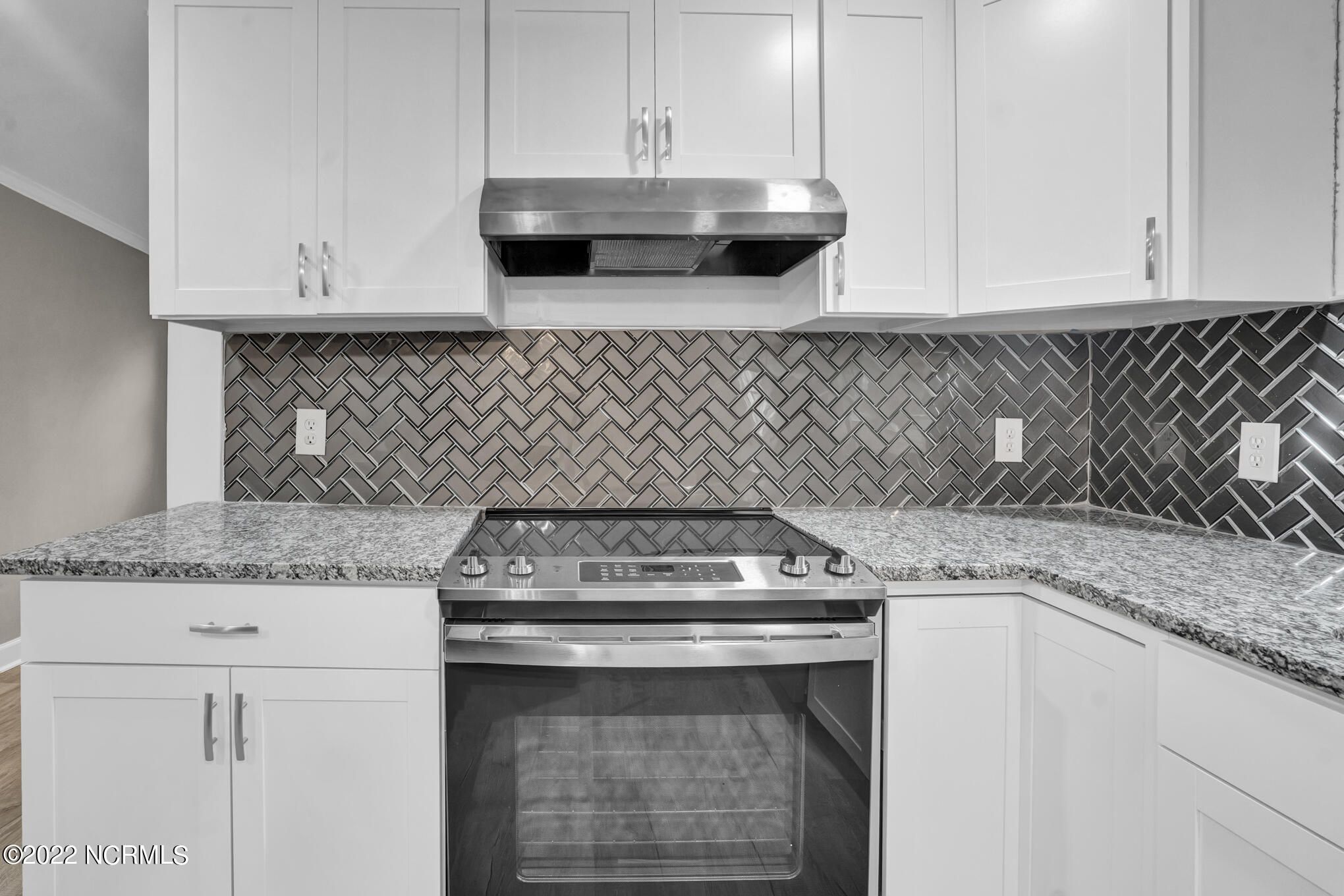 326 Clifton Road Rocky Mount, NC 27804 - Photo 3 of 19 DSC01011