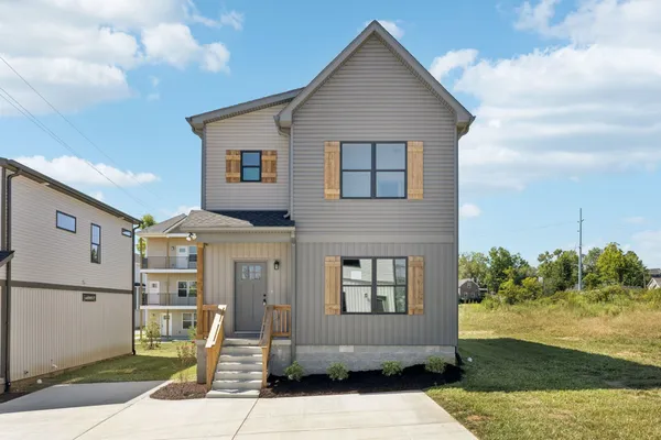 $379,900 | 119 East Campbell Road, Unit B, Madison, TN 37115