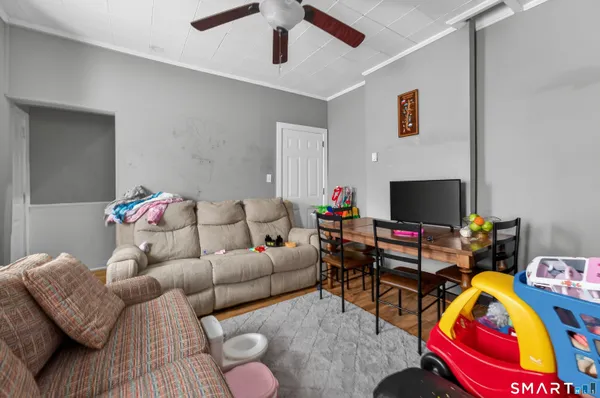 $400,000 | 259 Yantic Street, Norwich, CT 06360