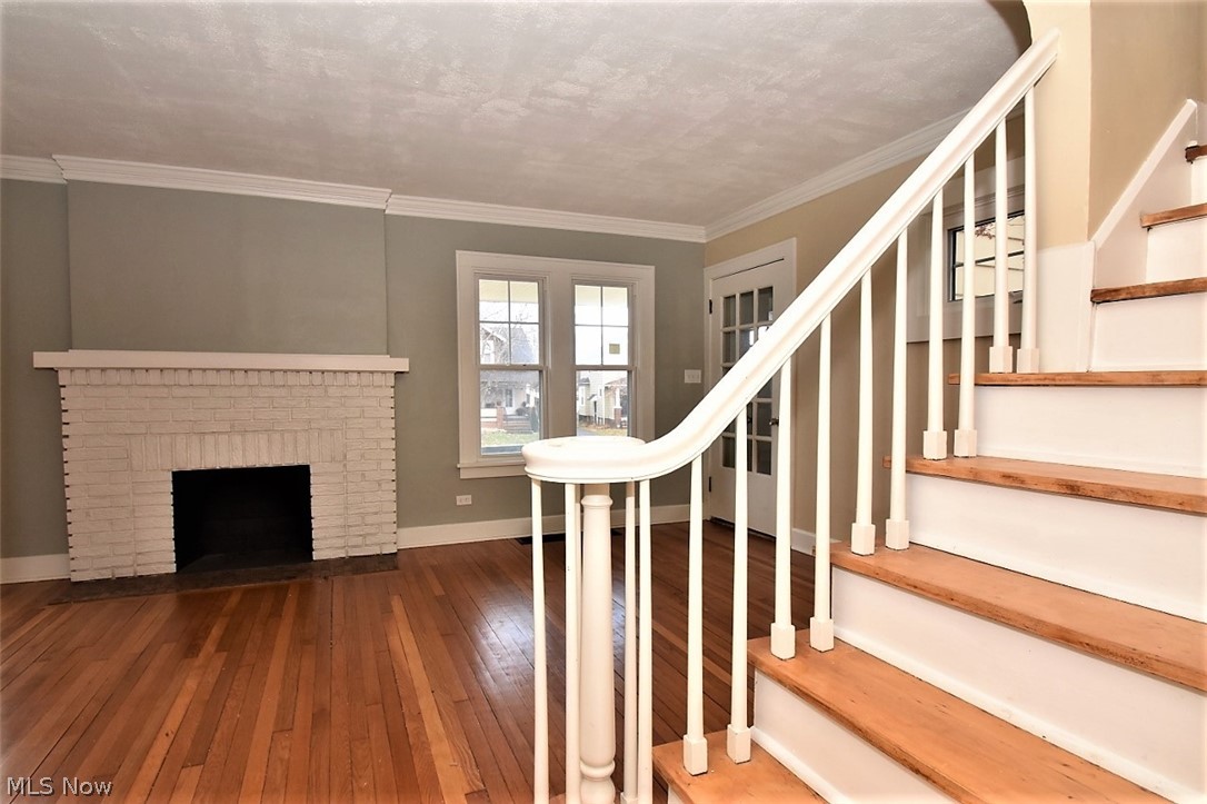 951 Rushleigh Road Cleveland Heights, OH 44121 - Photo 5 of 27