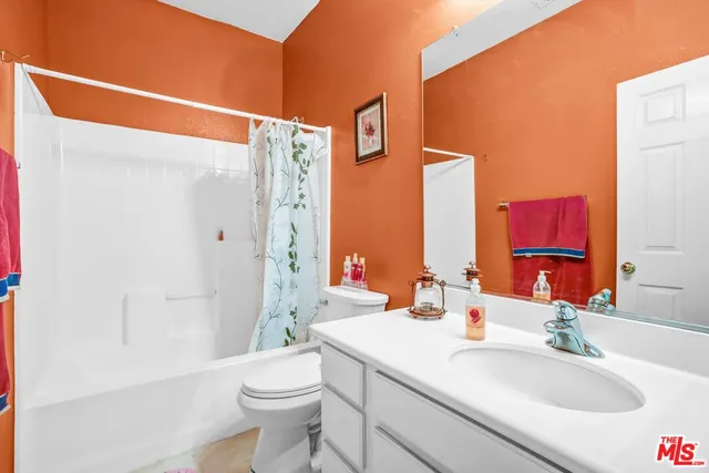 $799,999 | 24383 Topacio Court, Wildomar, CA 92595